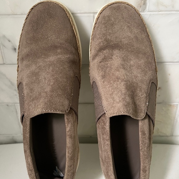 VINCE size 7 suede slip on loafers - Picture 2 of 5